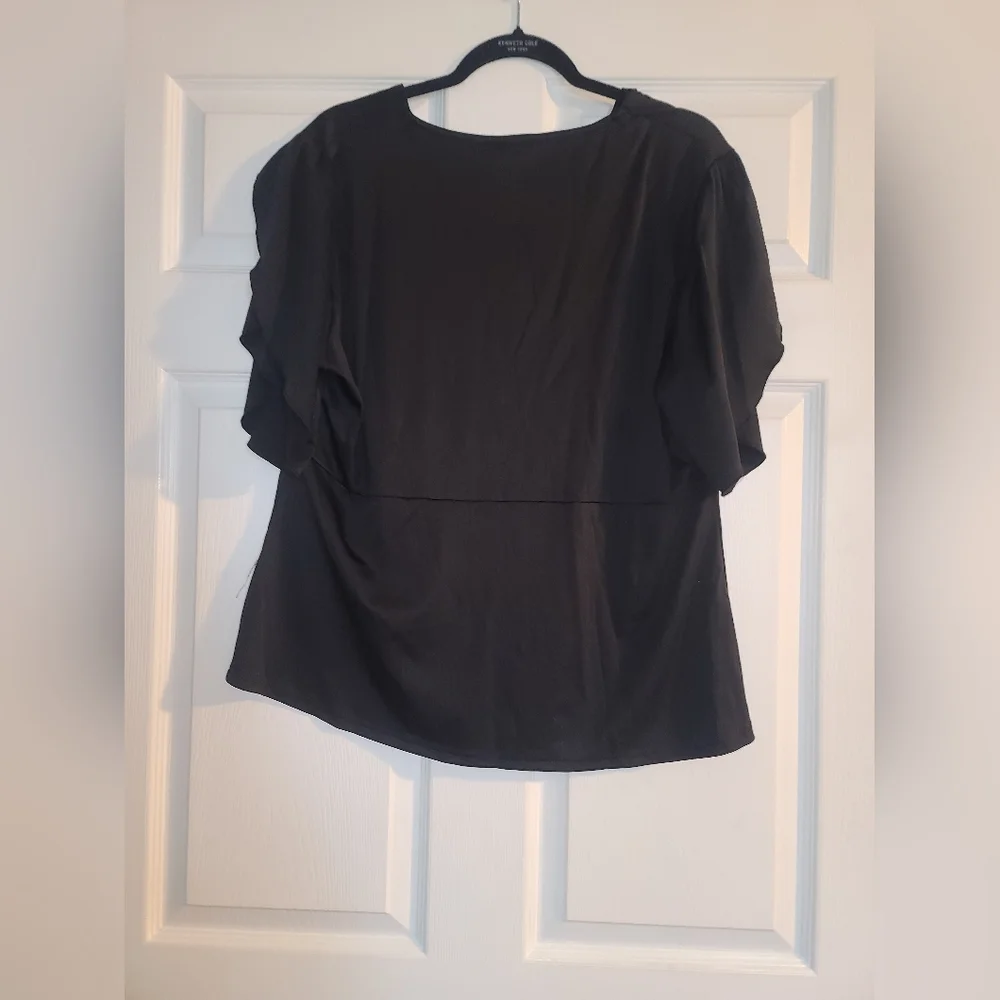 2xl top - Picture 2 of 2